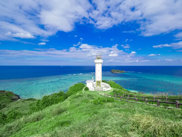 A breathtaking viewpoint offering panoramic vistas of the stunning scenery created by coral reefs and the sea.