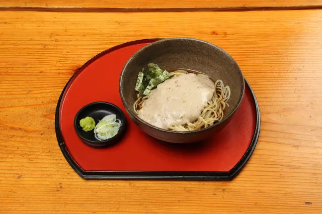 대표 메뉴인 자연산 참마 소바