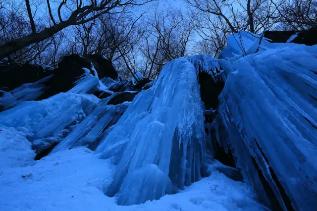 奧入瀨溪流的冰瀑非常值得一看