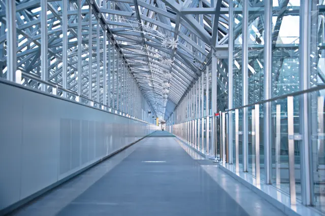 可一望京都車站北側全景的空中徑路