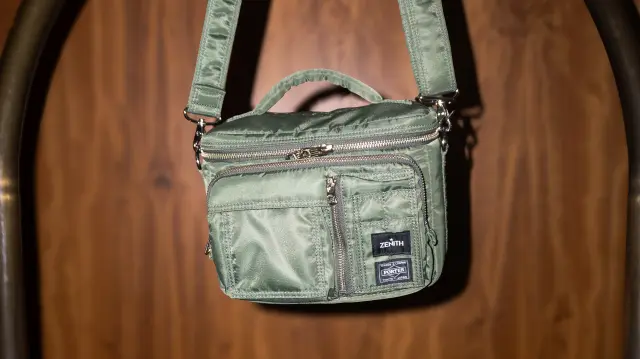 A shoulder bag that excels in both design and functionality