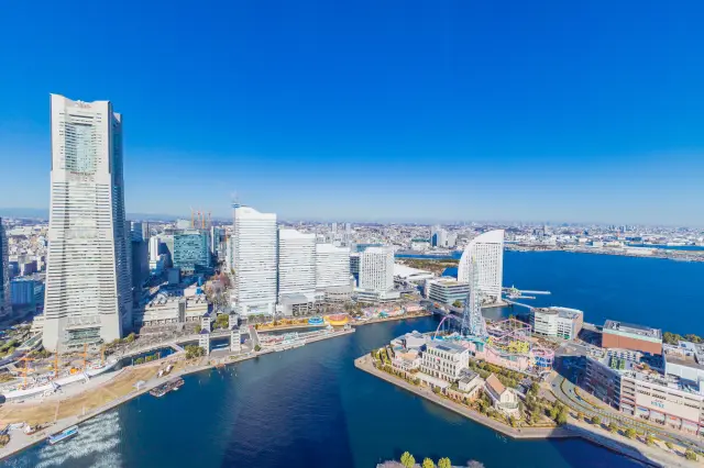 集結了購物中心、餐飲店、大型設施的熱門觀光地——港未來21地區