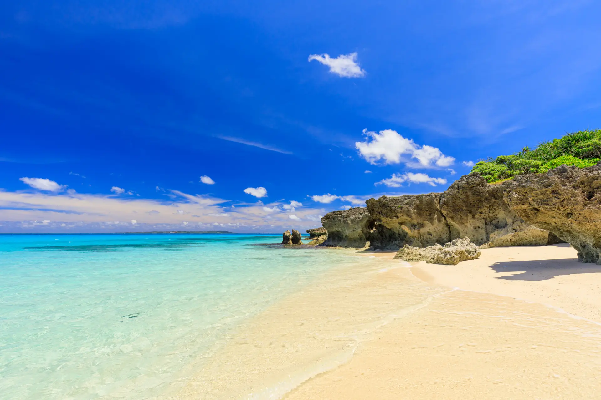 碧い海と星空の広がる絶景を満喫！宮古島の人気観光スポット19選 | GOOD LUCK TRIP
