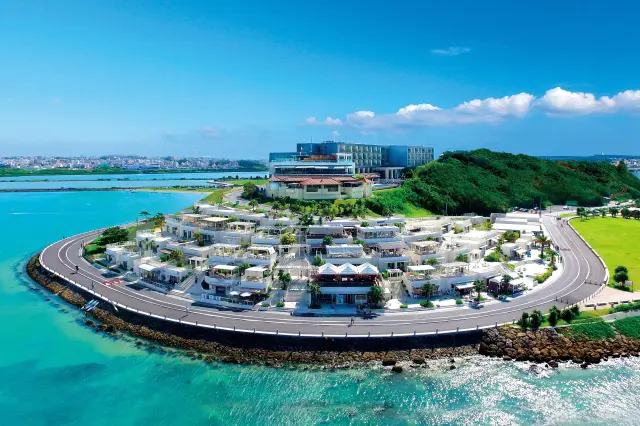 在建立於離島高台上的海景度假設施中，盡享度假氣氛