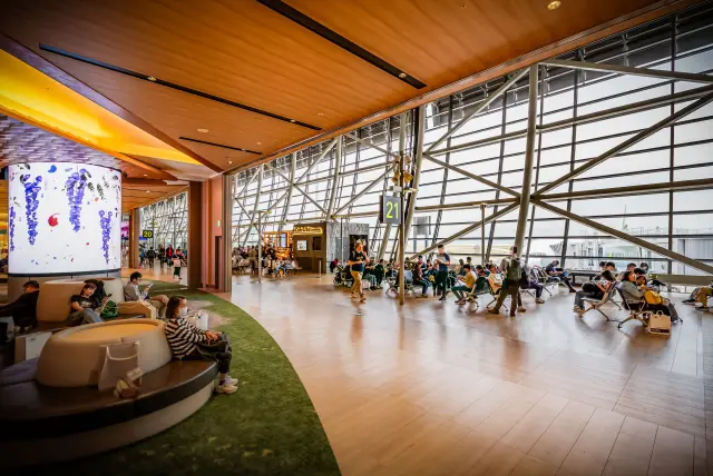 2025年3月27日のリニューアル後の第1ターミナル