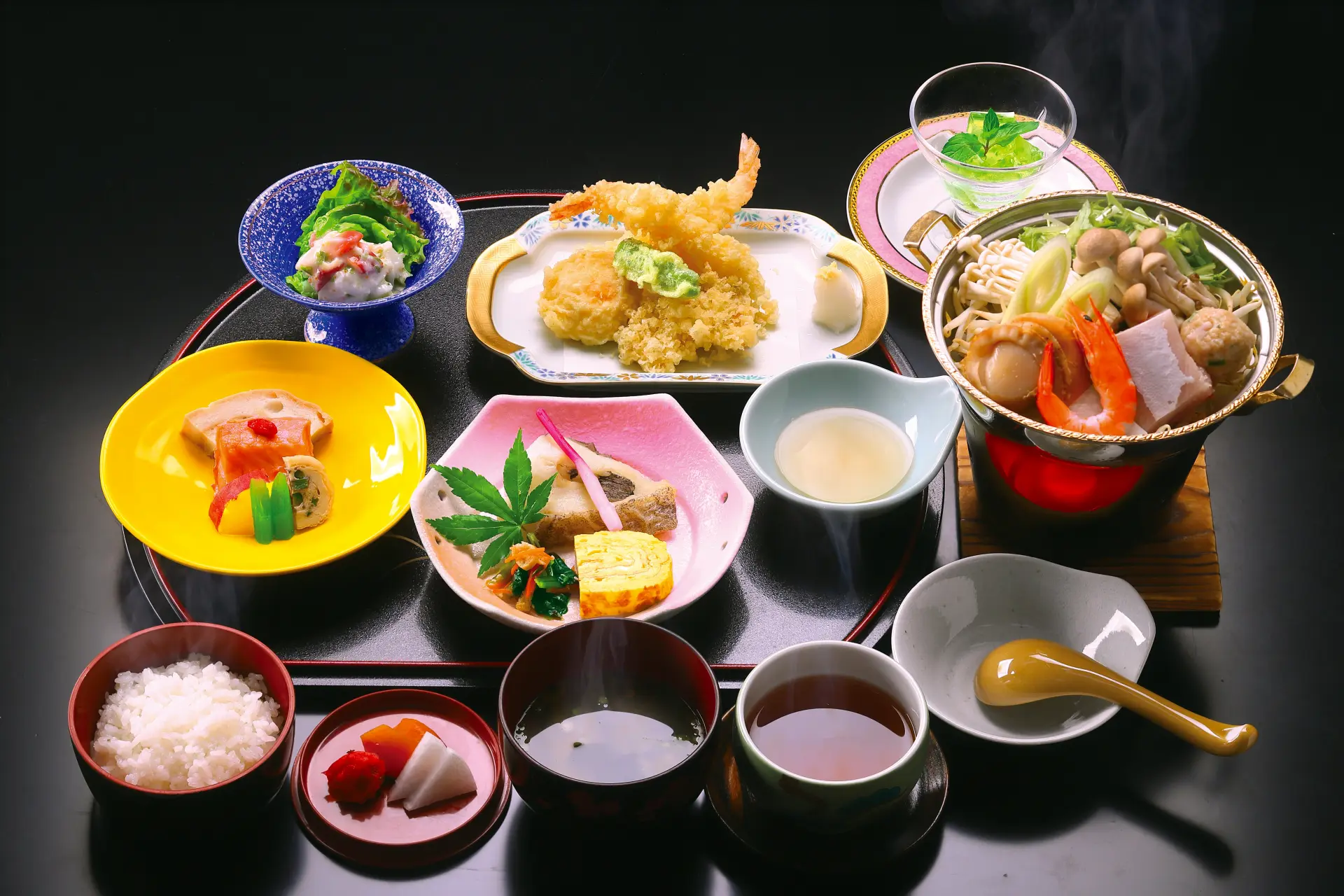 越後の粋を感じる美食を、非日常感あふれる空間で