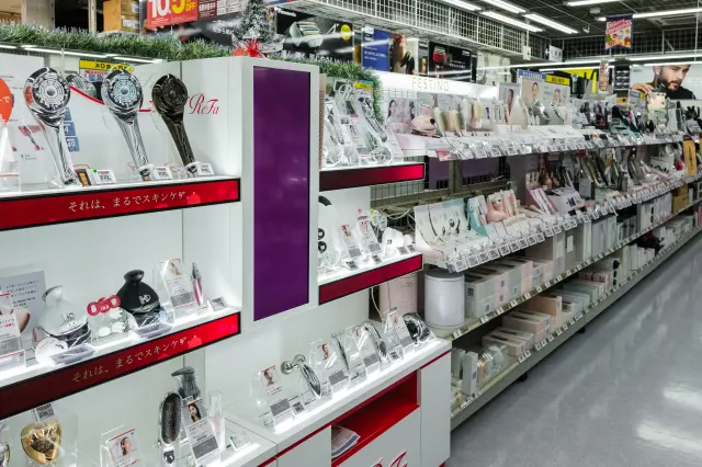 Beauty devices that make great souvenir gifts