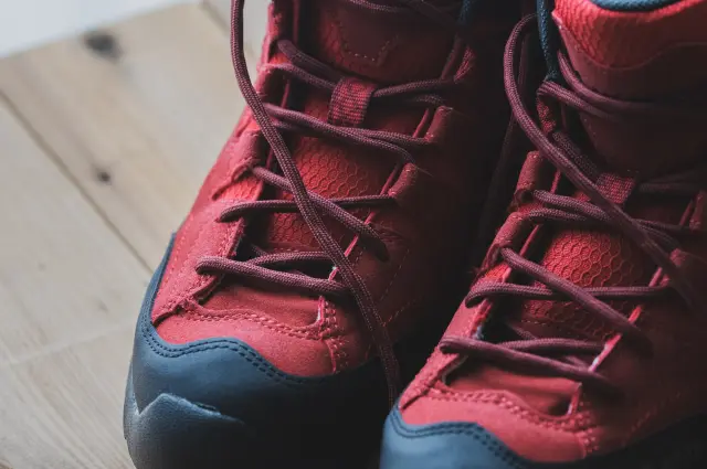 掌握上述要点，选购适合的登山鞋