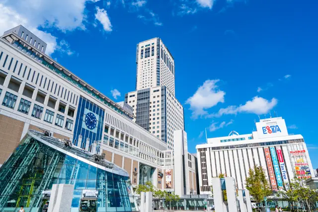 札幌站周邊擁有眾多美食與購物景點，生活機能優越，觀光時非常便利