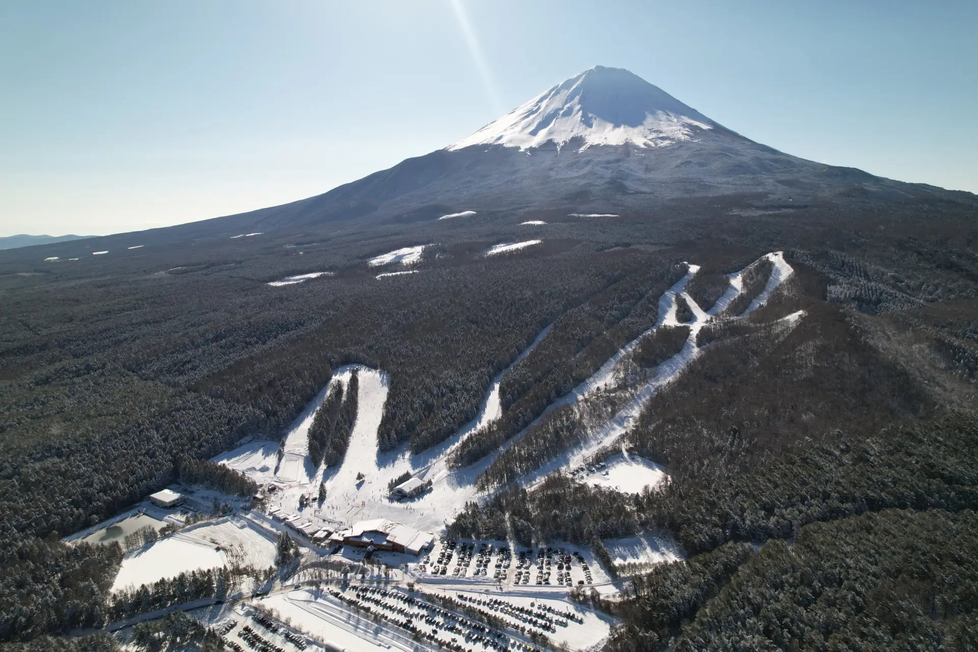 富士山の麓で雪と遊ぼう！ふじてんスノーリゾートの楽しみ方ガイド