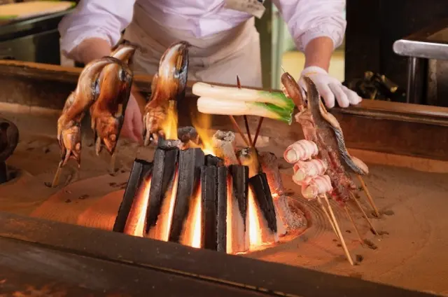 駅からすぐの好アクセス！囲炉裏でいただく仙台の旬の味