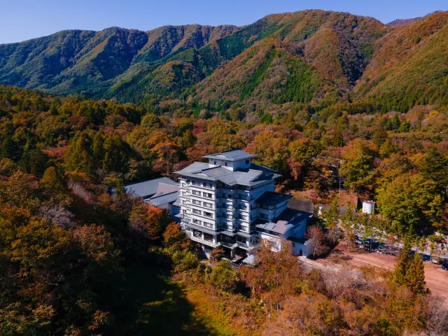 【龜之井飯店 日光湯西川 全包式度假村】在秘境度過非日常的美好時光。魅力、玩法&住宿指南！