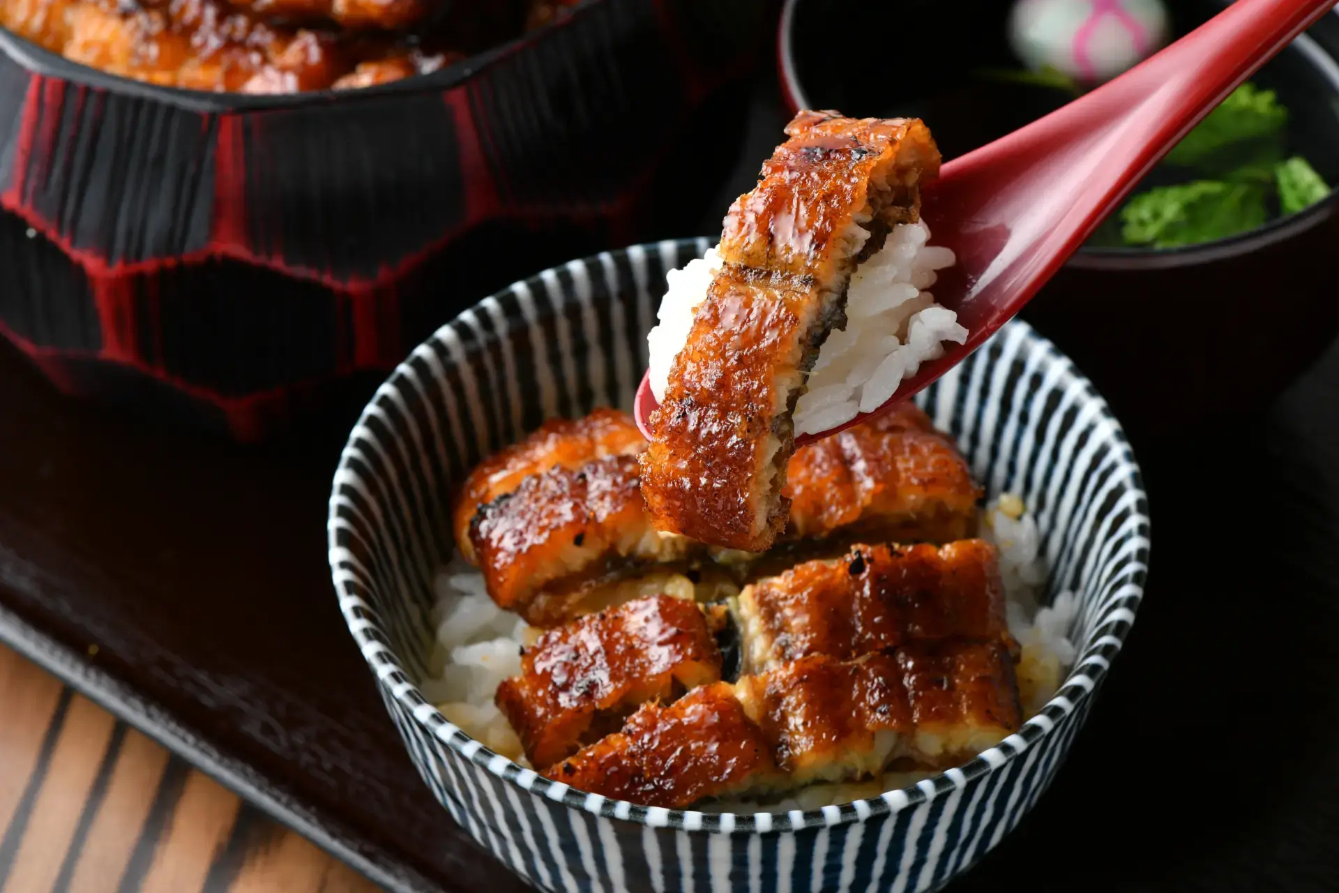 〆は梅茶漬けで！ 上質なうなぎを使った名古屋名物「ひつまぶし」が絶品の人気店