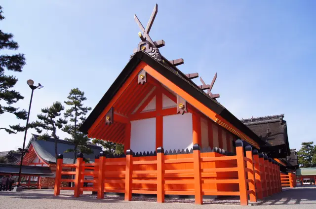 包含照片中的「第二本宮」在內，四座本宮均被指定為國寶