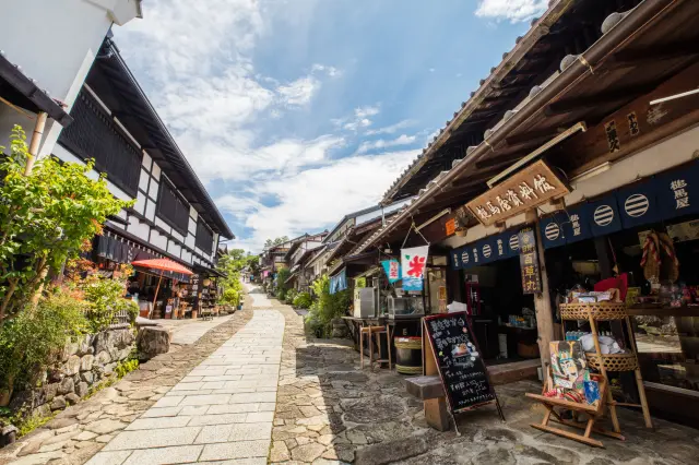 中部地區仍保留著許多充滿歷史情懷的街道景觀