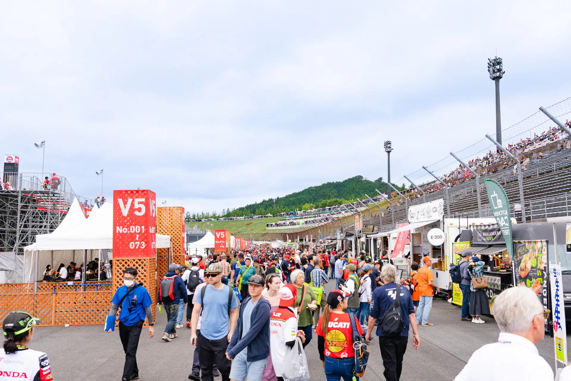 グルメ&休憩スペースが充実するホスピタリティガーデン