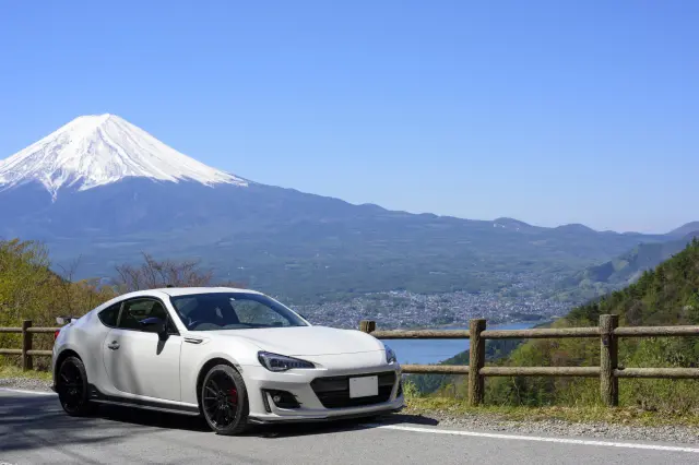 不妨來趟能盡情欣賞富士山與河口湖絕美風光的自駕之旅！