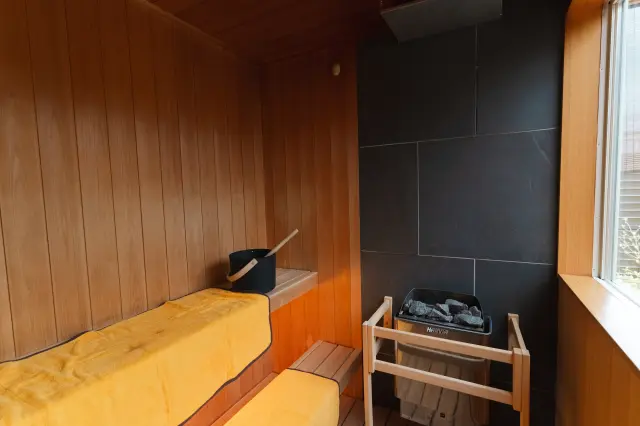 天然のヒノキの香りが心地よい