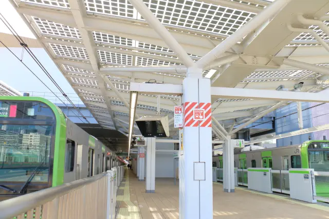 坐過站時，請搭乘反方向行駛的山手線列車返回原站