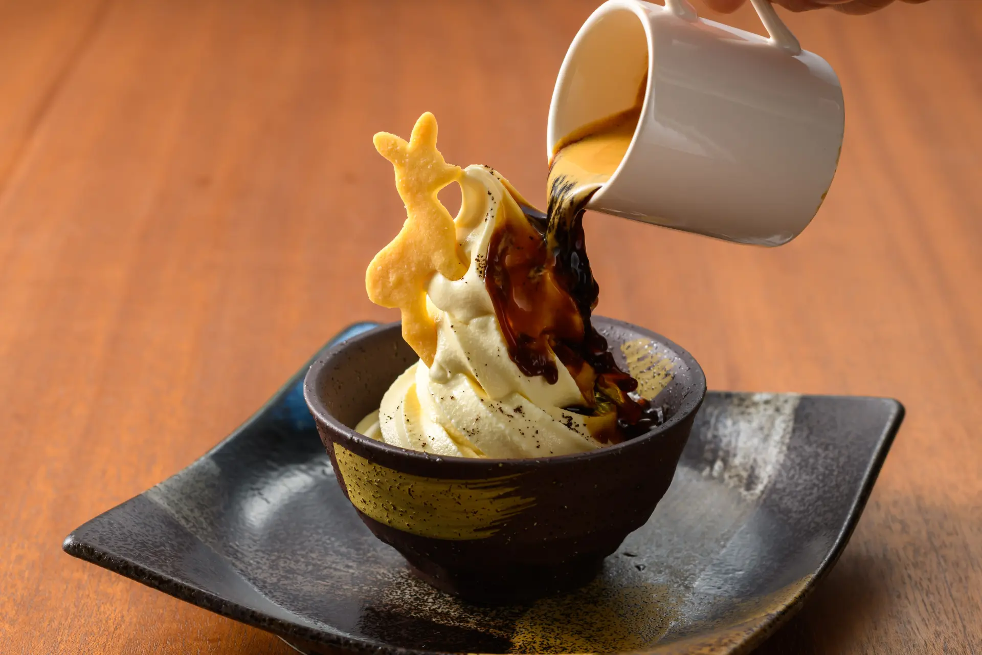 遣唐使船を眺めながら楽しめるカフェ