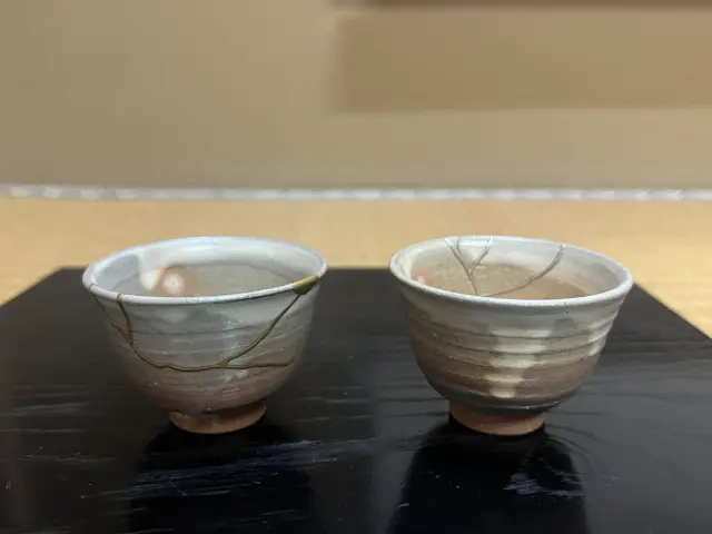 金継ぎを施した器