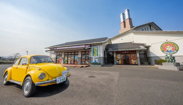 A 3-Day Rail Journey Through the Detective Conan Sites, Hot Springs, Flowers, and Healing in Tottori