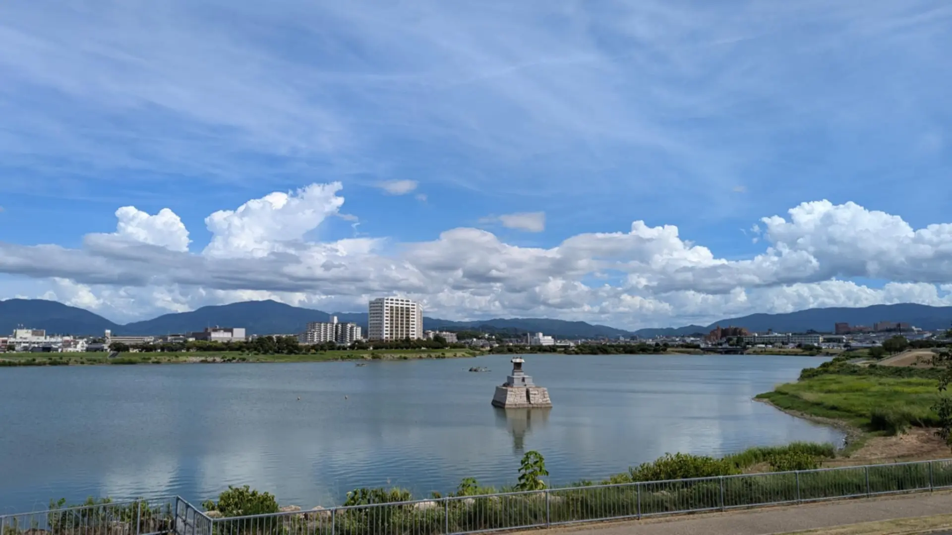 日本最古のダム式ため池「狭山池」