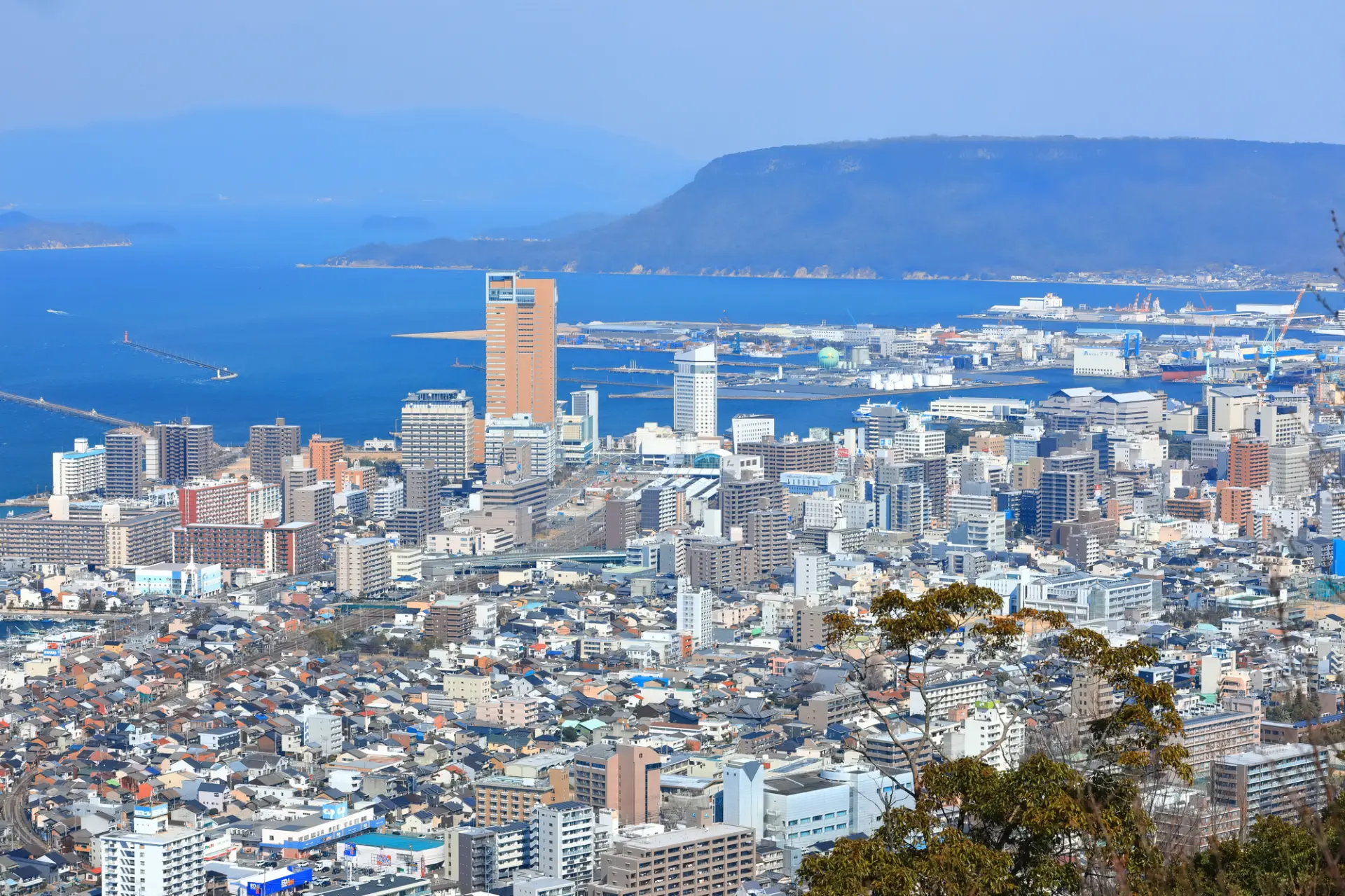 高松市の街並み