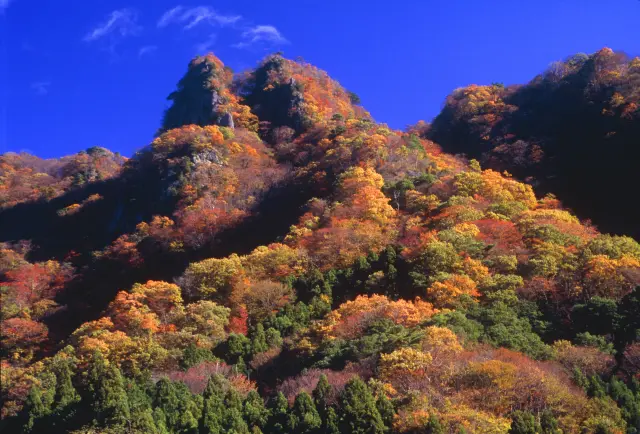 Mt. Nantai in Oku-Kuji, located on the border between Hitachiota City and Daigo Town (Kuji District).