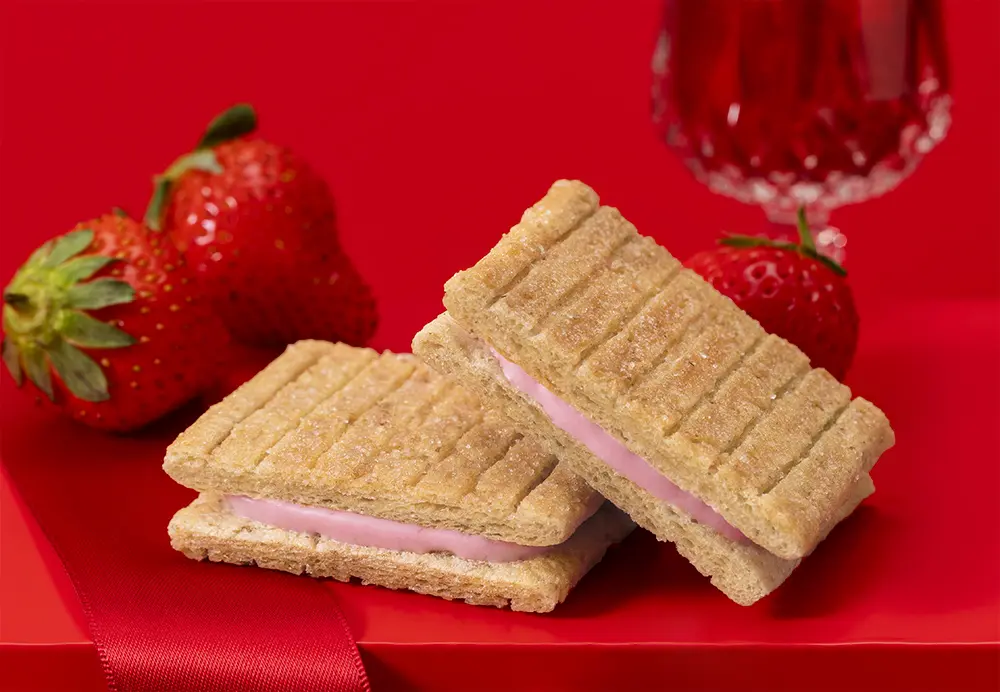 博多限定のあまおうを使ったバターサンド