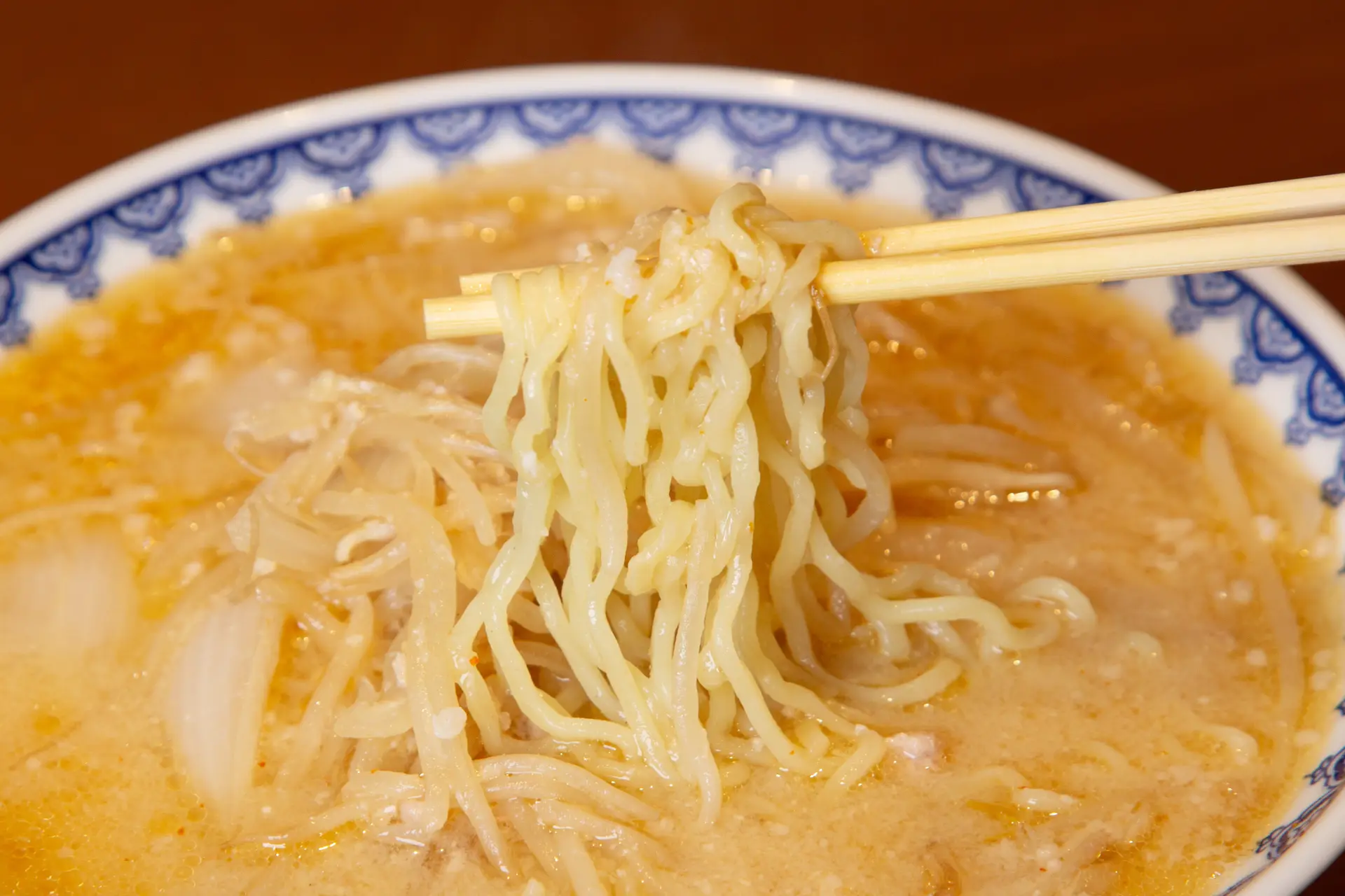 「食堂Misa（食堂ミサ）」招牌的味噌拉面