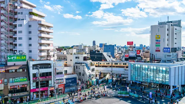 下北沢駅周辺の街並み