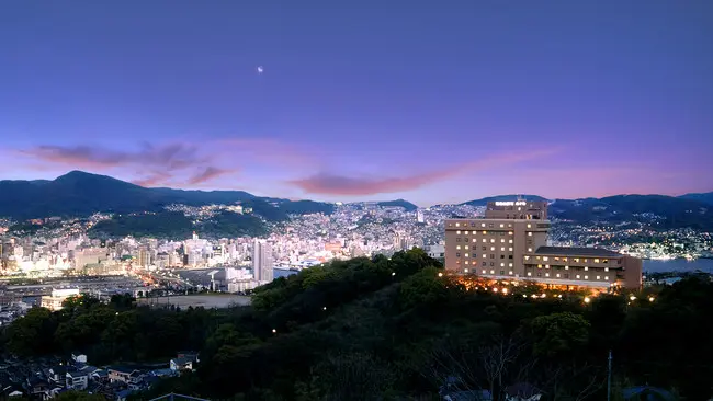 長崎の夜景をプライベートな空間で満喫できるホテル