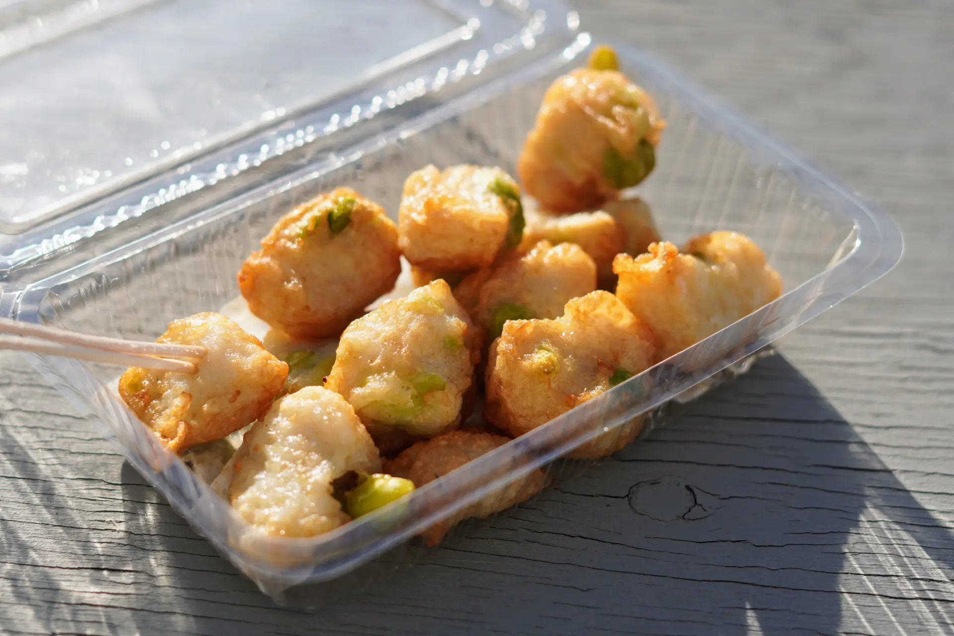 Perfect as a snack with drinks: Chigiri-age Edamame