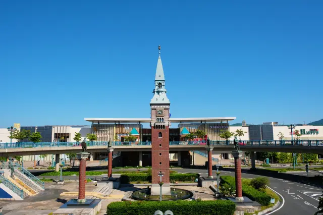 进驻100多家专卖店的大型商业设施