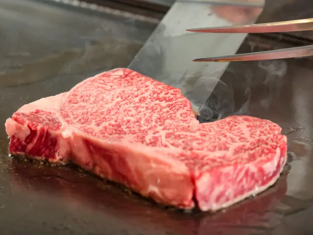 熟練シェフの技が素材の旨味を最大限に引き出す