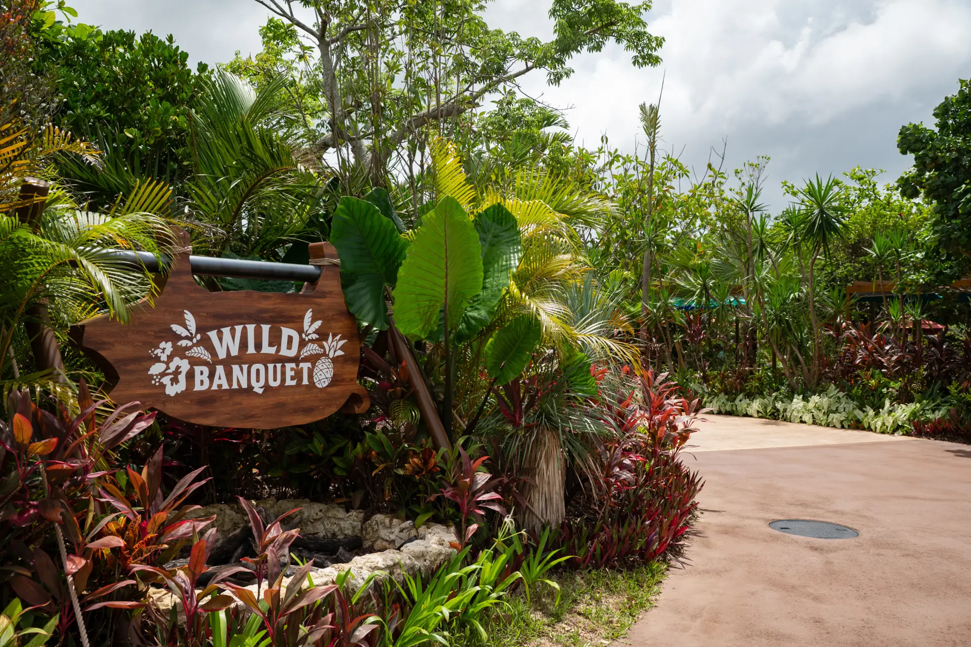 「WILD BANQUET」入り口