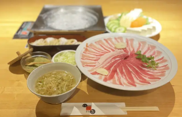 そばつゆで食べるしゃぶしゃぶ