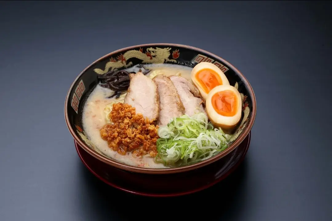 自家製チャーシューがのった豚とろラーメン