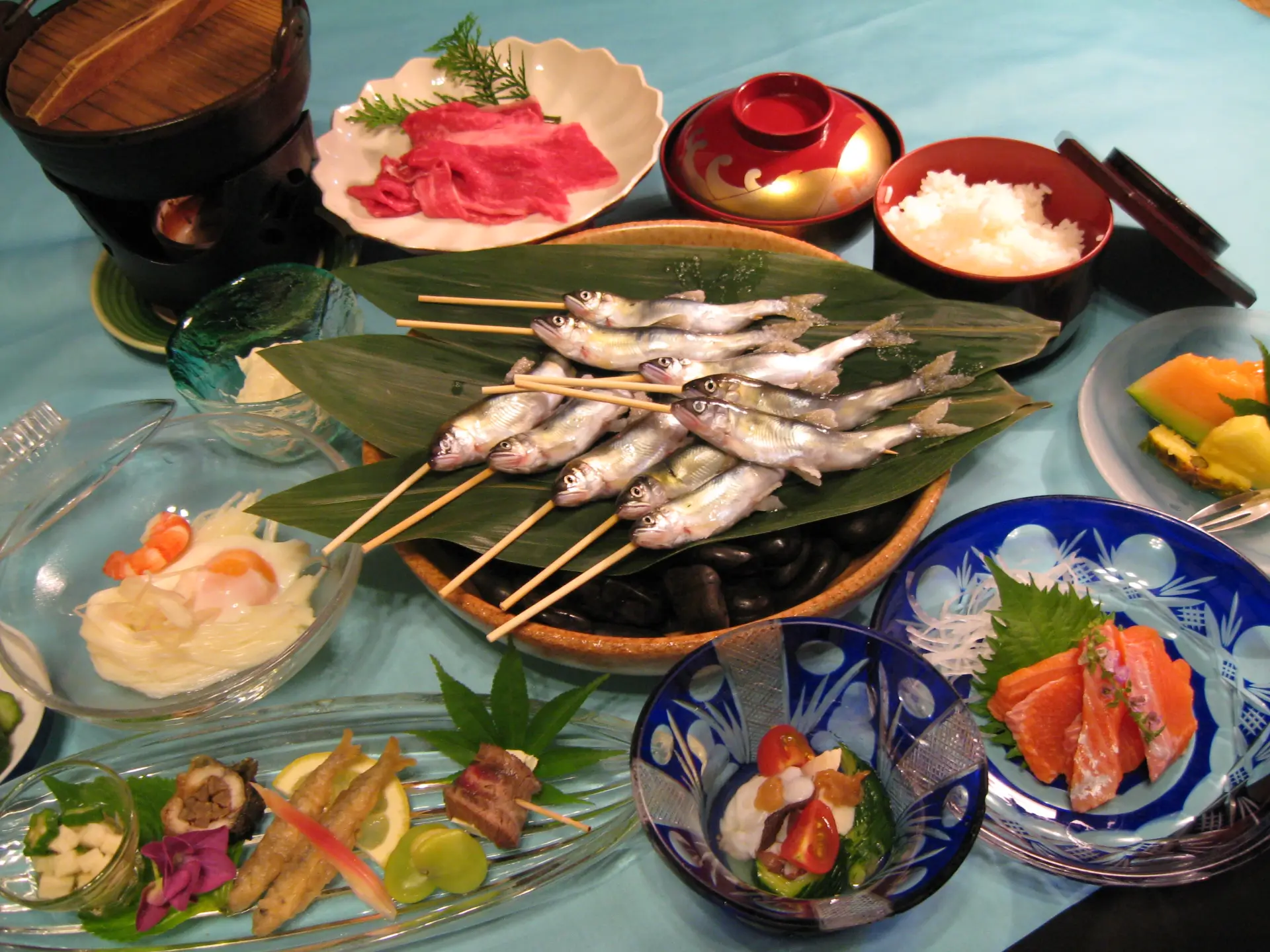 鮎を堪能できる「鮎会席」も提供している
