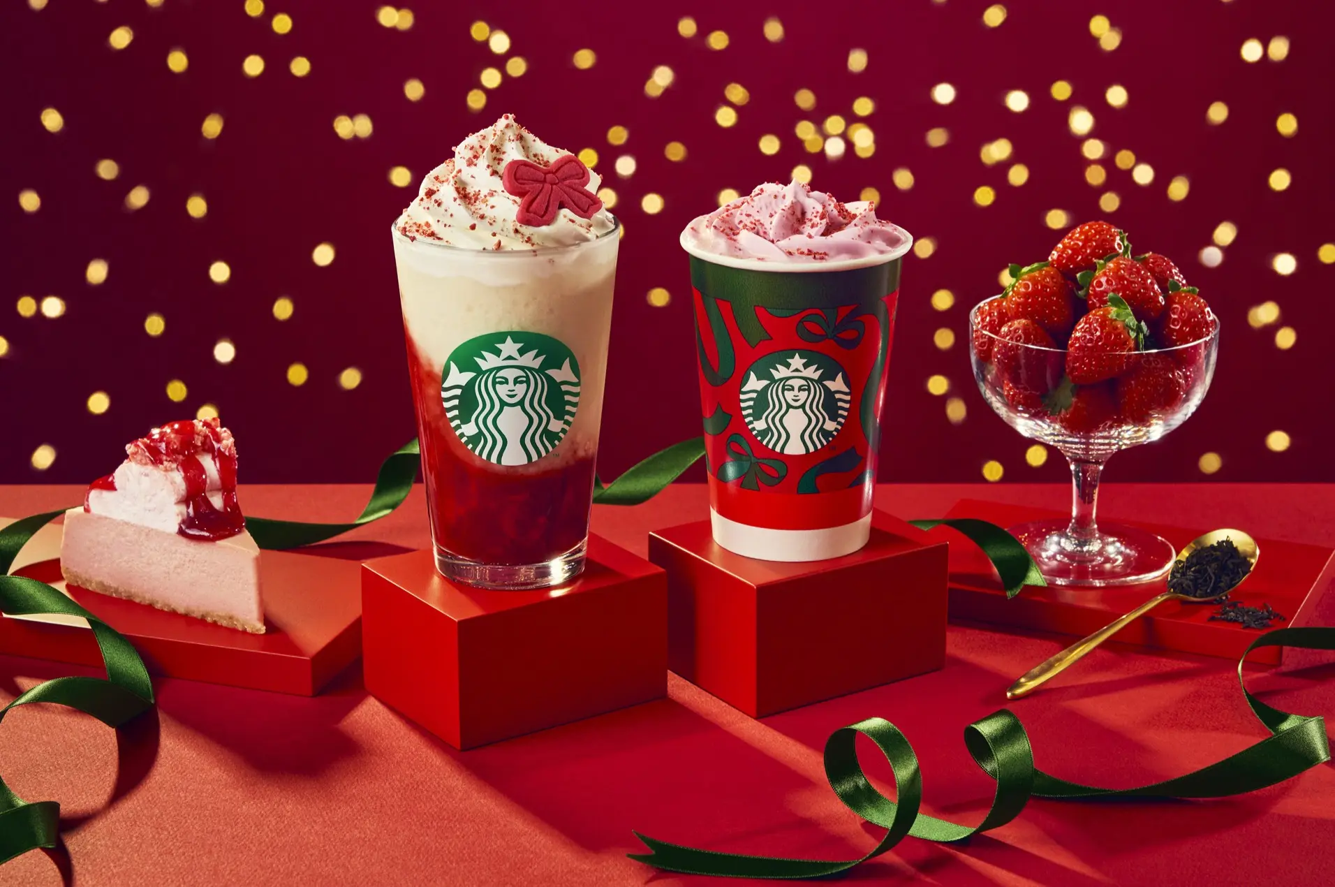 2025年冬限定「ストロベリー & ジョイフルメドレー ティー フラペチーノ®」