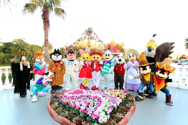 享受季節花卉及夜間燈飾秀的浪漫美景。日本中國、四國地區地區最大規模的主題遊樂園