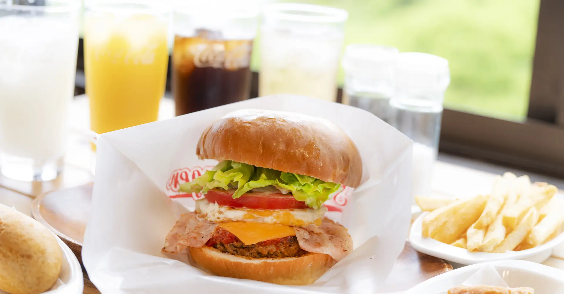 手作りにこだわった絶品の佐世保バーガー
