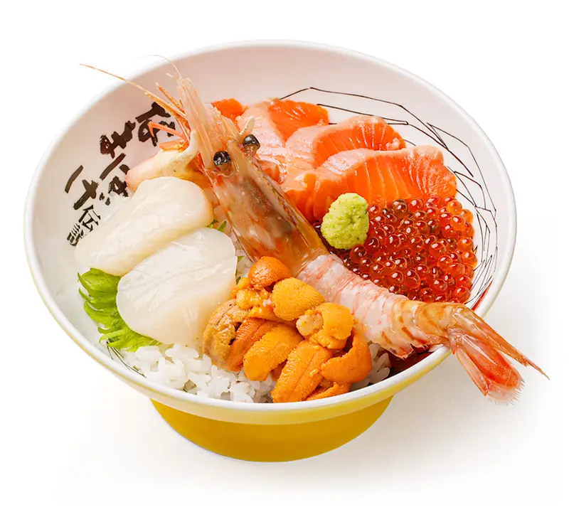 選りすぐりの素材がてんこ盛りの「時空を超えた海鮮丼」