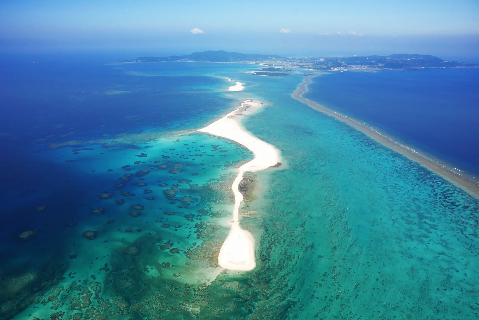 整座岛上仅有沙滩美景