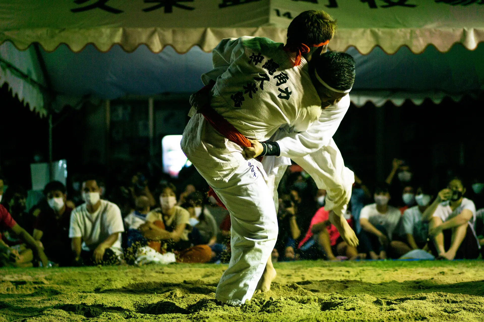 冲绳特有的传统格斗竞技