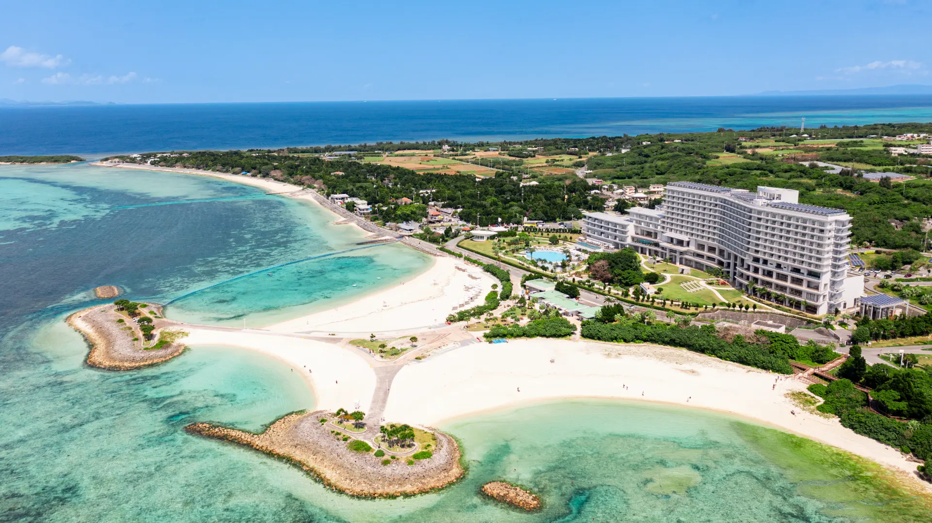 やんばるの自然と海に癒される上質なリゾートホテル