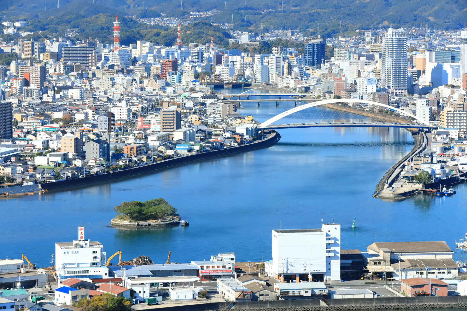 坂本龍馬の出身地としても知られる高知市