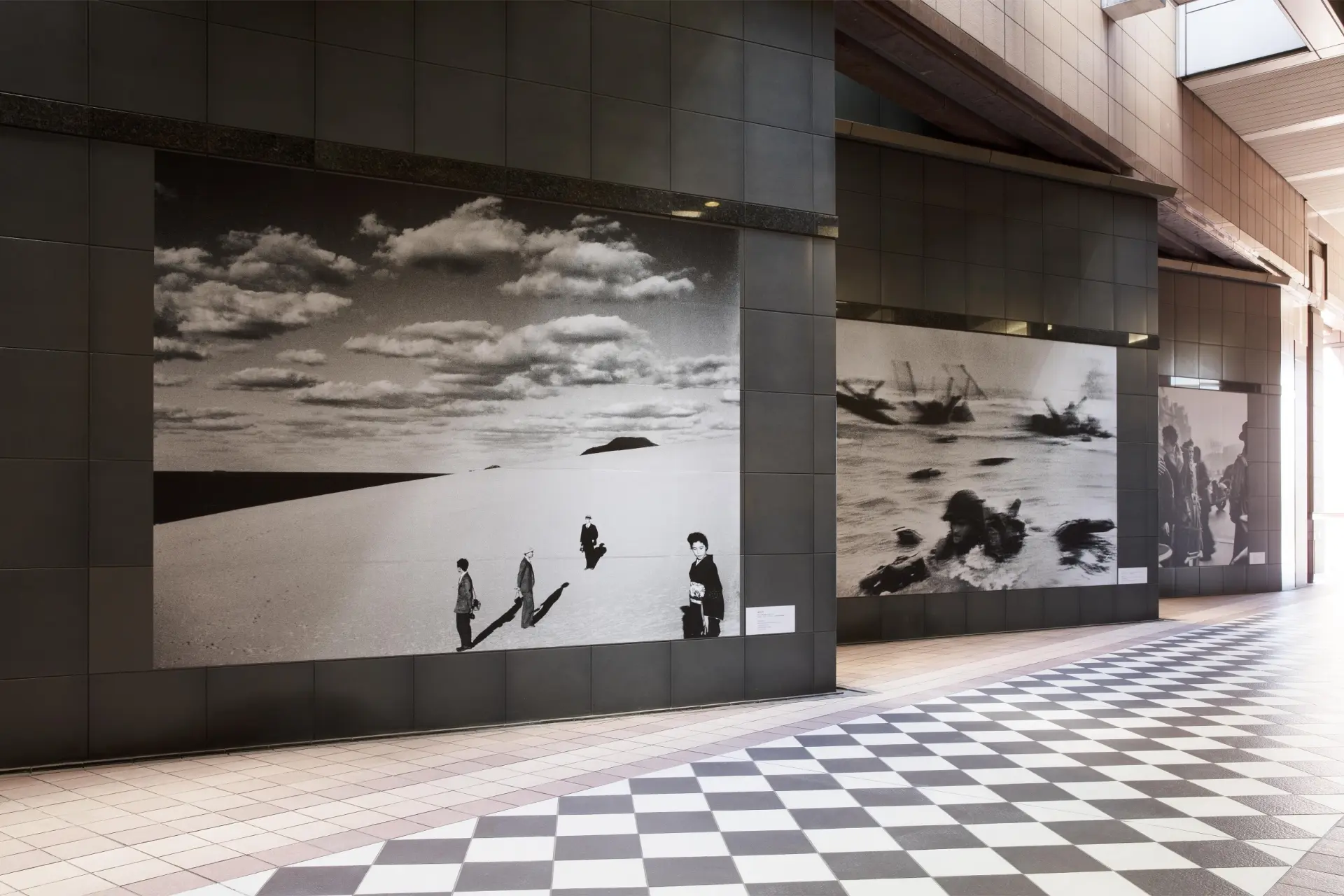 世界的にも珍しい写真・映像が専門の美術館