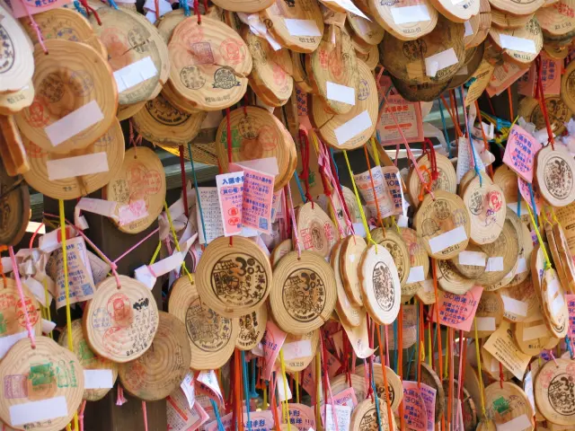 地蔵堂に入湯手形を奉納することも可能